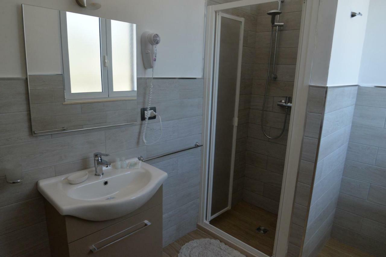 B&B Lara Santola Corato Exterior photo